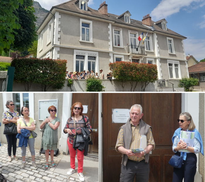 Accueil devant la mairie